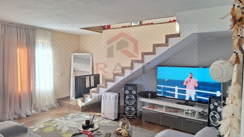 Casa de Vanzare Corbeni- Oestii- Arges - Poză 4