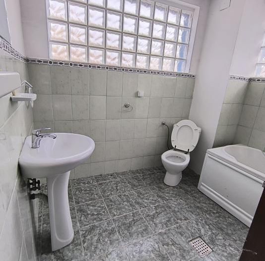 13 Septembrie- Casa Poporului- Uranus- adiacent - Poză 19