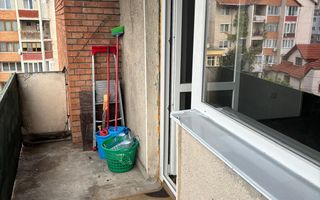 Apartament 2 camere decomandat situat Deva, strada Maraști etaj 4 - Poză 8