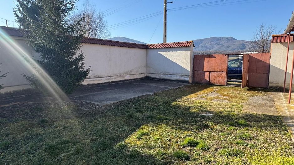 Casa cu lac in curte, Sacel, Sibiu - Poză 3