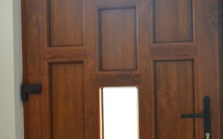 Apartament la casa de inchiriat aproape de centru - Poză 14
