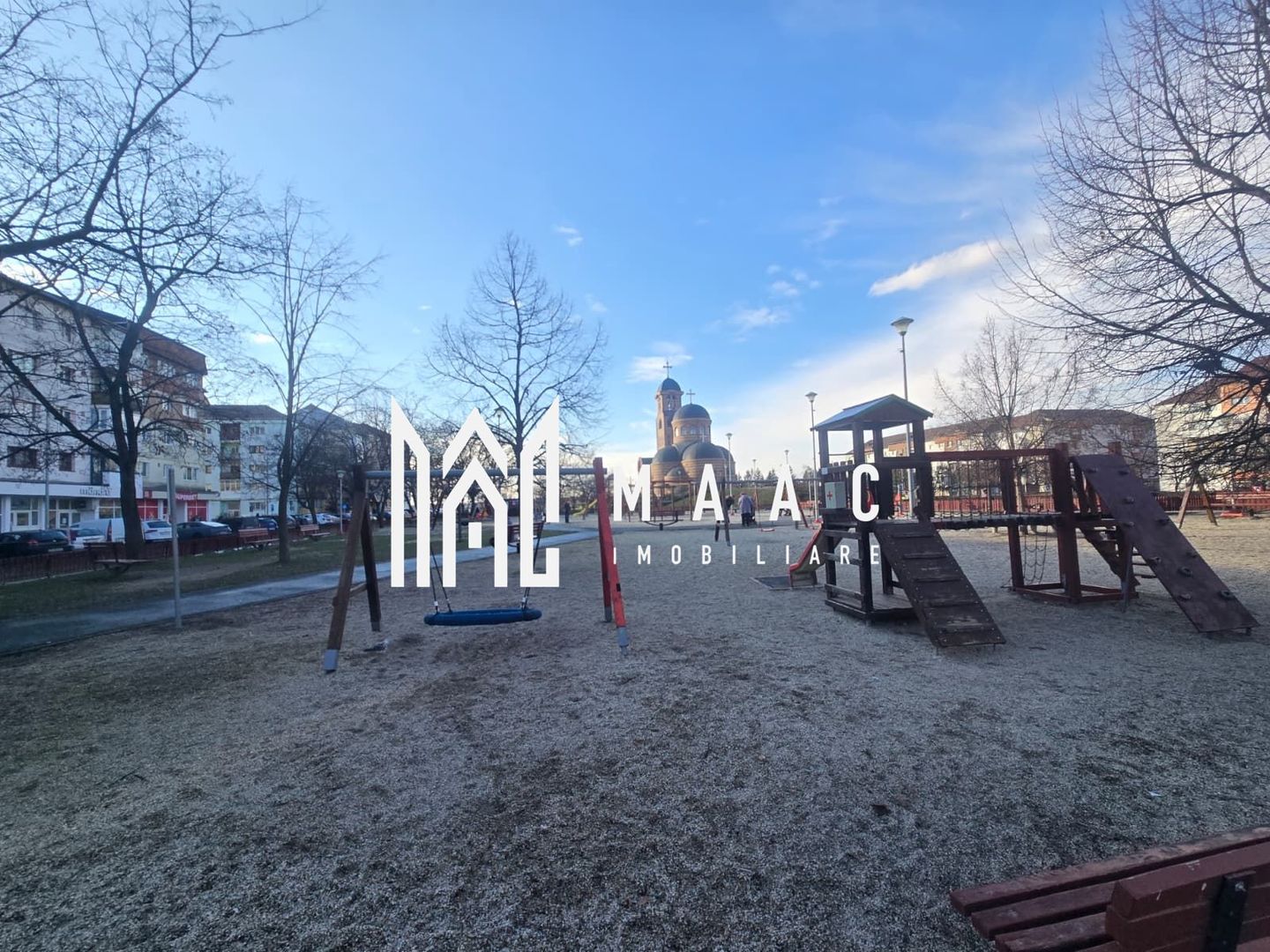 Apartament 4 camere 2 bai Strand - Poză 3