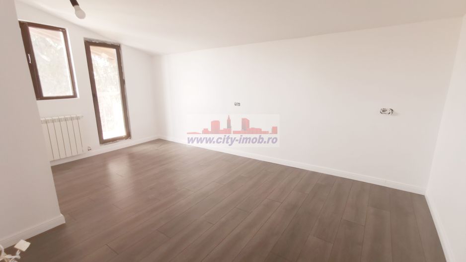 Vanzare Casa Otopeni   D + P + M - Poză 36