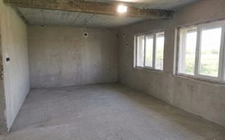 Casa la gri  Jieni, Simnic  - Poză 3