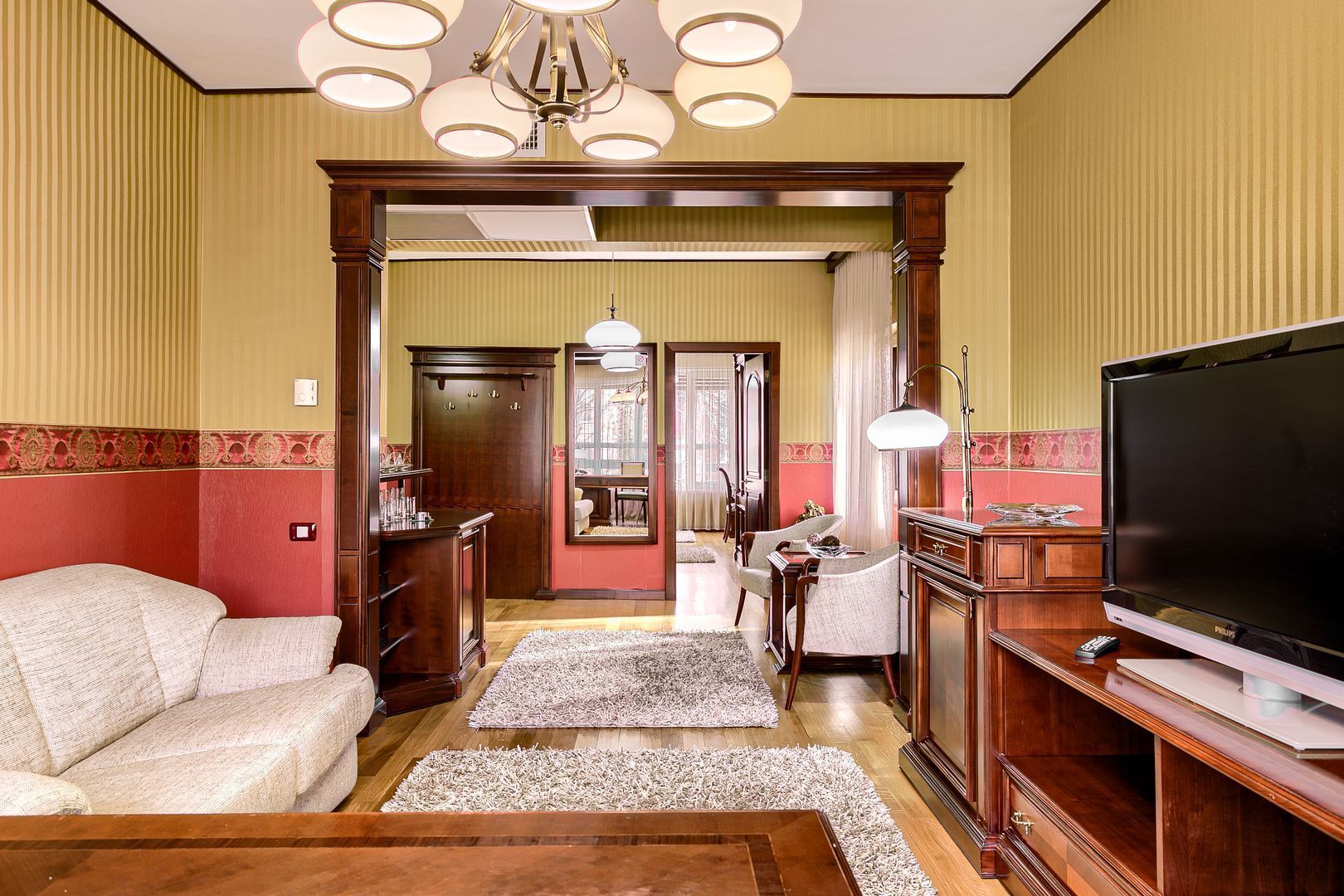 Oportunitate de investiție: Hotel Best Western de 4 stele Arad - Român - Poză 7