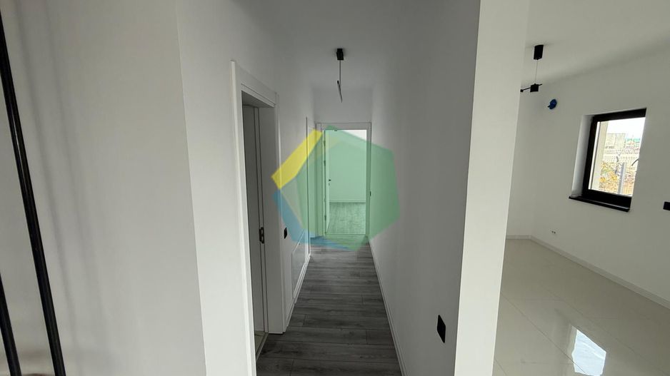 Vilă Premium cu 5 Camere în Tunari | Lângă Cosmopolis & Școala Mark T. - Poză 7