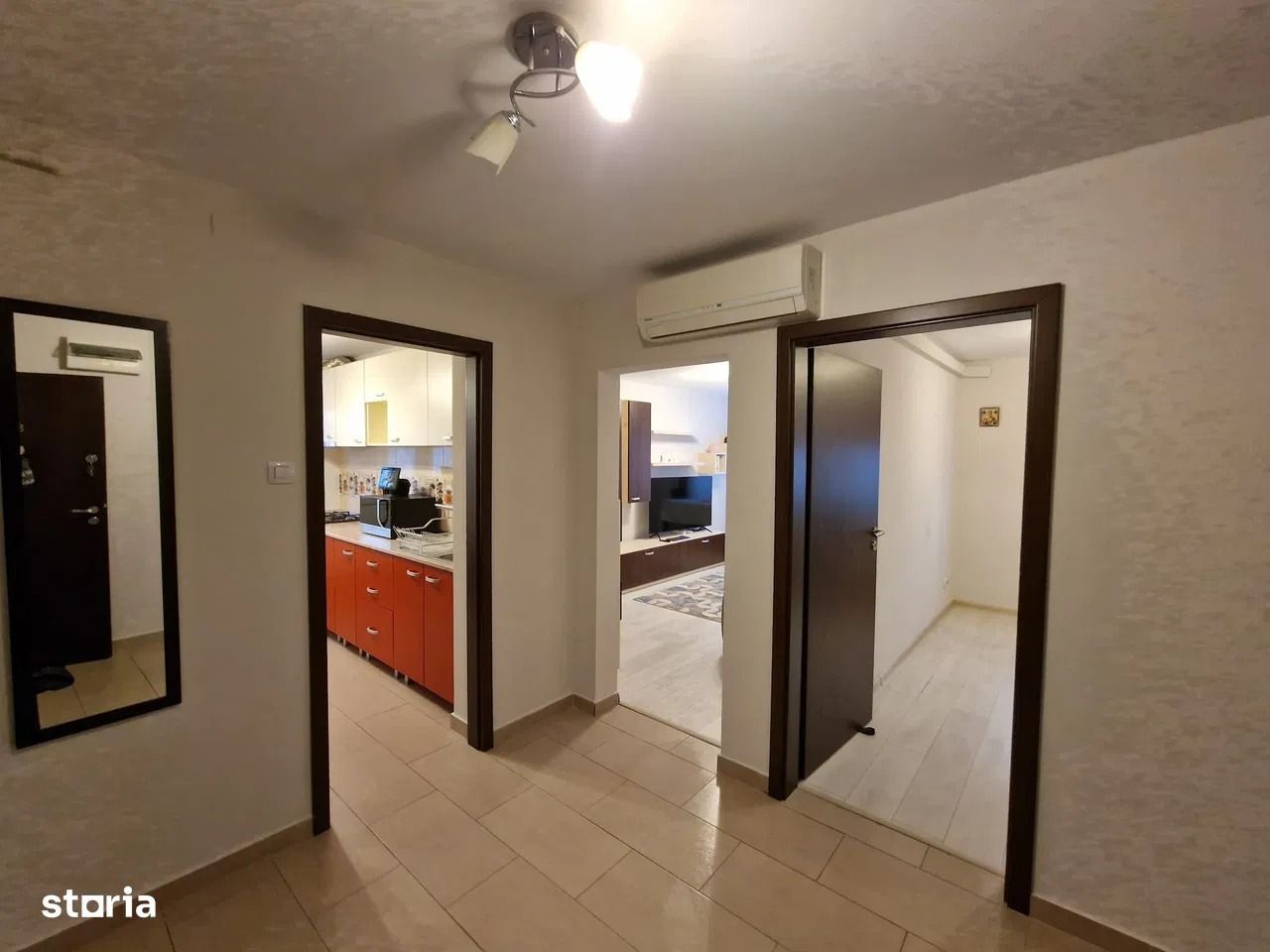 AP. 4 CAMERE - CENTRALA PROPRIE, PET FRIENDLY, LOC PARCARE, NEGOCIABIL - Poză 2