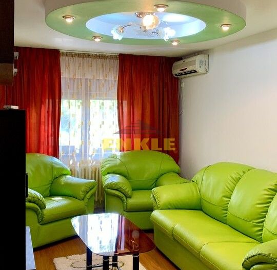 De inchiriat apartament cu 4 camere, Zona Imparat Traian. 400€ - Poză 2