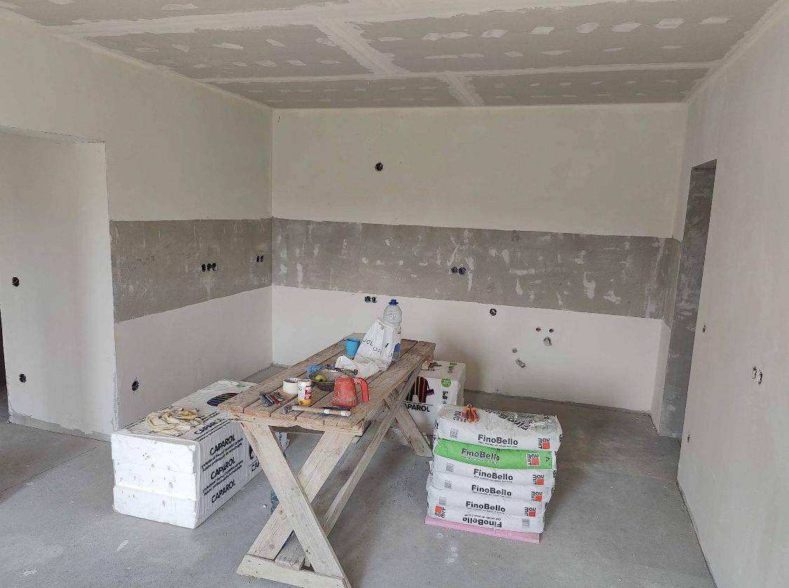 Casa noua de vanzare ( semifinisat) in Ruseni, com. Paulesti - Poză 3