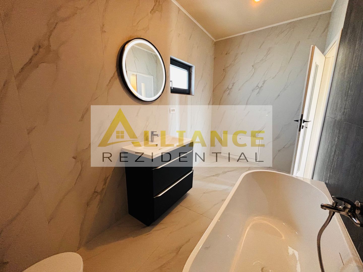 Casă modernă cu mansardă – 4 camere | Cartierul Nou, Strada Miorița, C - Poză 13