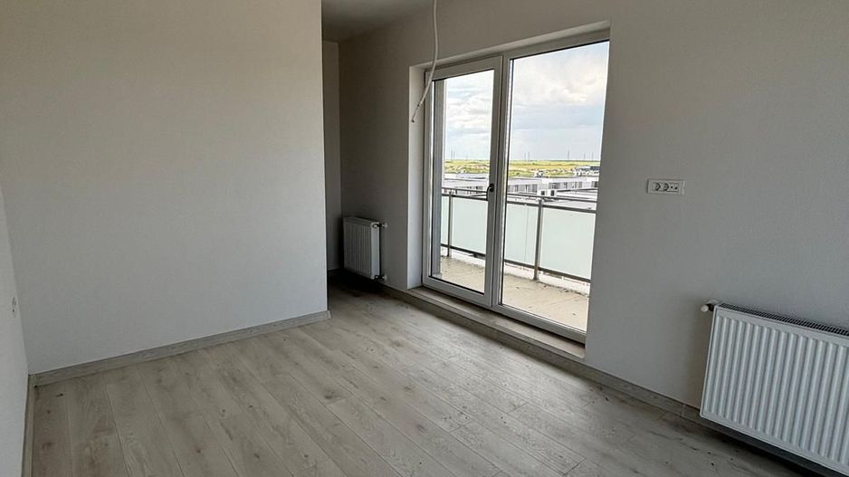 Apartament tip Penthouse-terasa de 50mp,zona Mehala - Poză 3