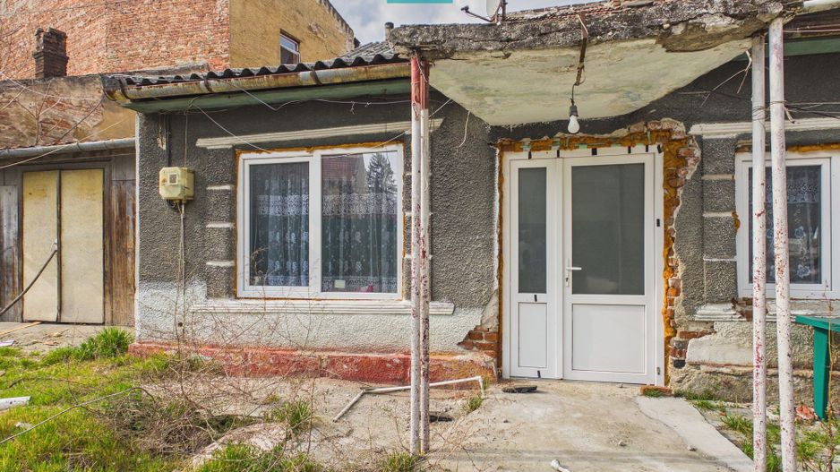 Apartament la curte comună pe strada Mărășești - Poză 3