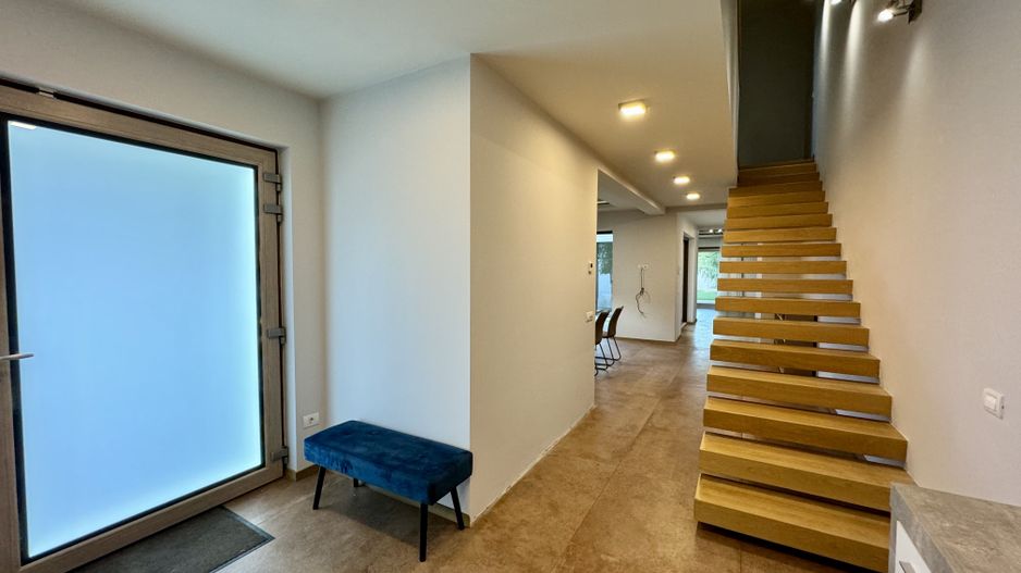 Duplex de închiriat  în Dumbrăvița, Lângă British School - Poză 5