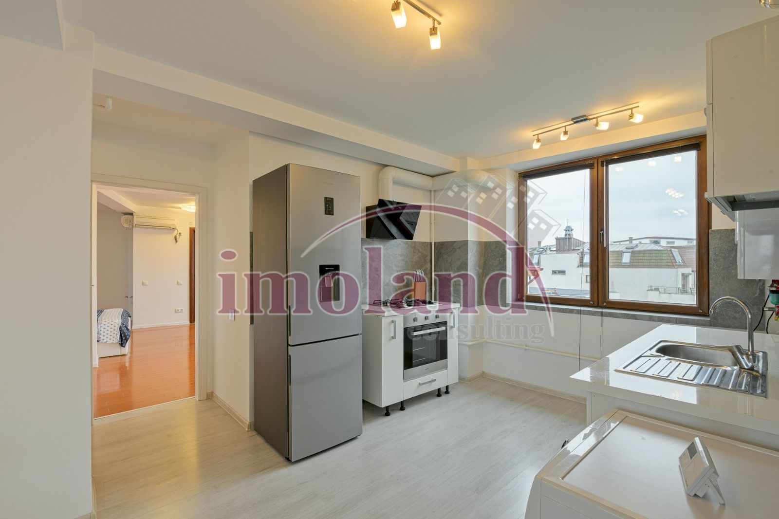 Vanzare - apartament 3/4 camere - Piata Floreasca - Poză 5