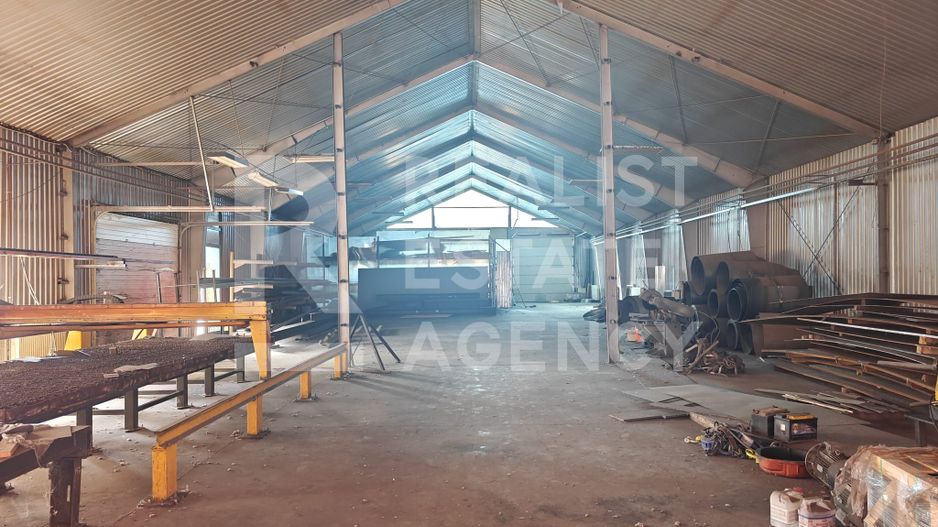 Hală industrială de închiriat 3820 -  mp, Cristian - Poză 4