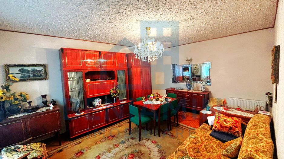 Casa-Central-Brasov-Sitei-Universitate-125mp-curte-280mp-Disponibila - Poză 2