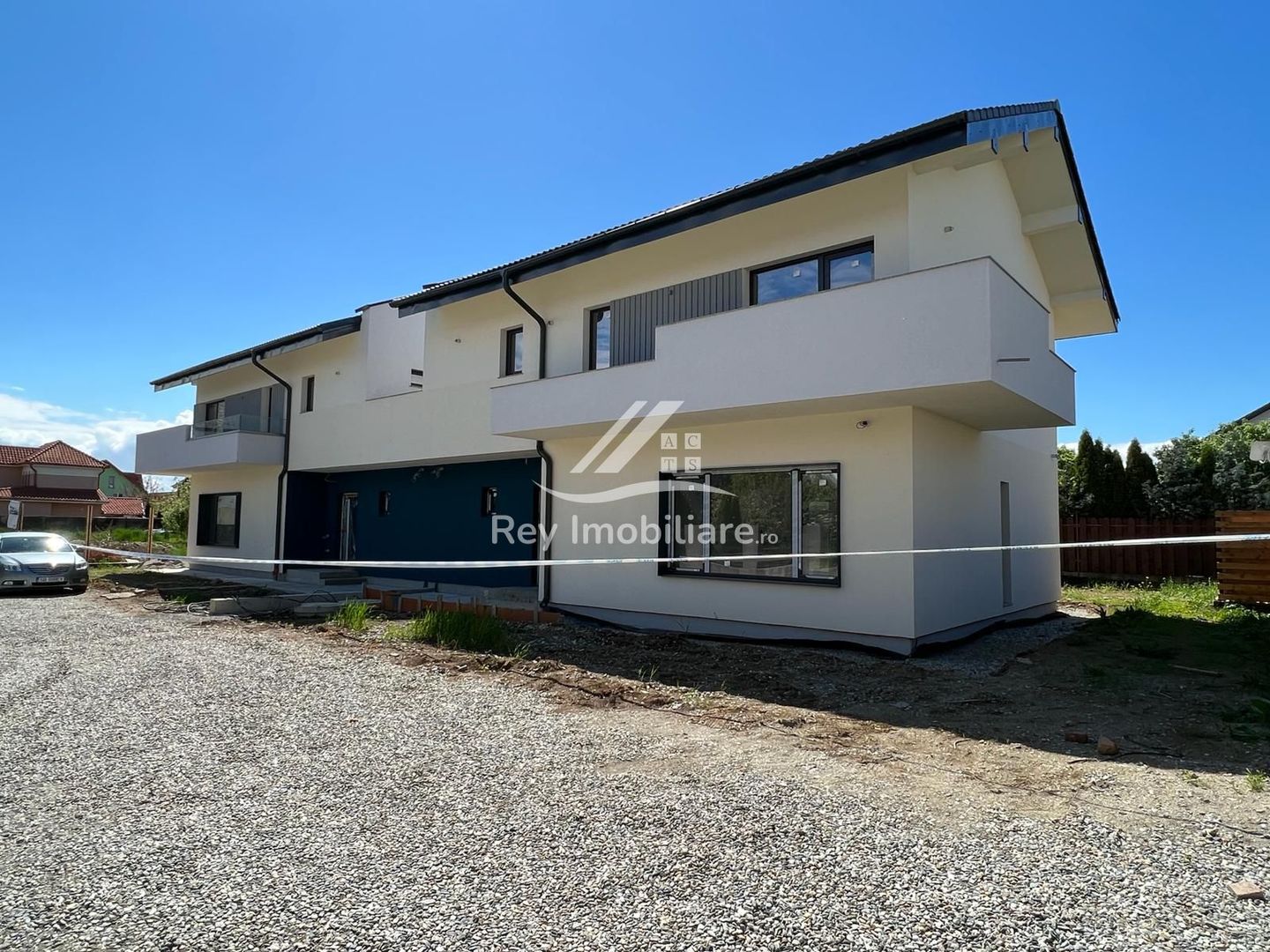 Casă construcție de Lux de vânzare în Șelimbar zonă bună - Poză 1