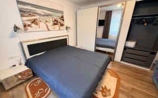 2 camere| curte comuna cu 3 apartamente| centrala proprie| zona aradului| - Poză 1