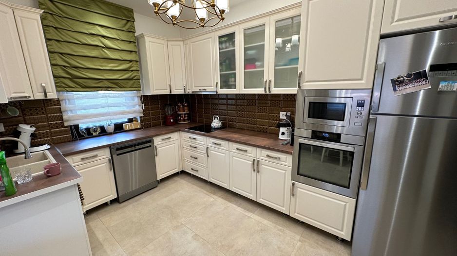 CASA EXCEPTIONALA CU LIVADA PROPRIE - Poză 43