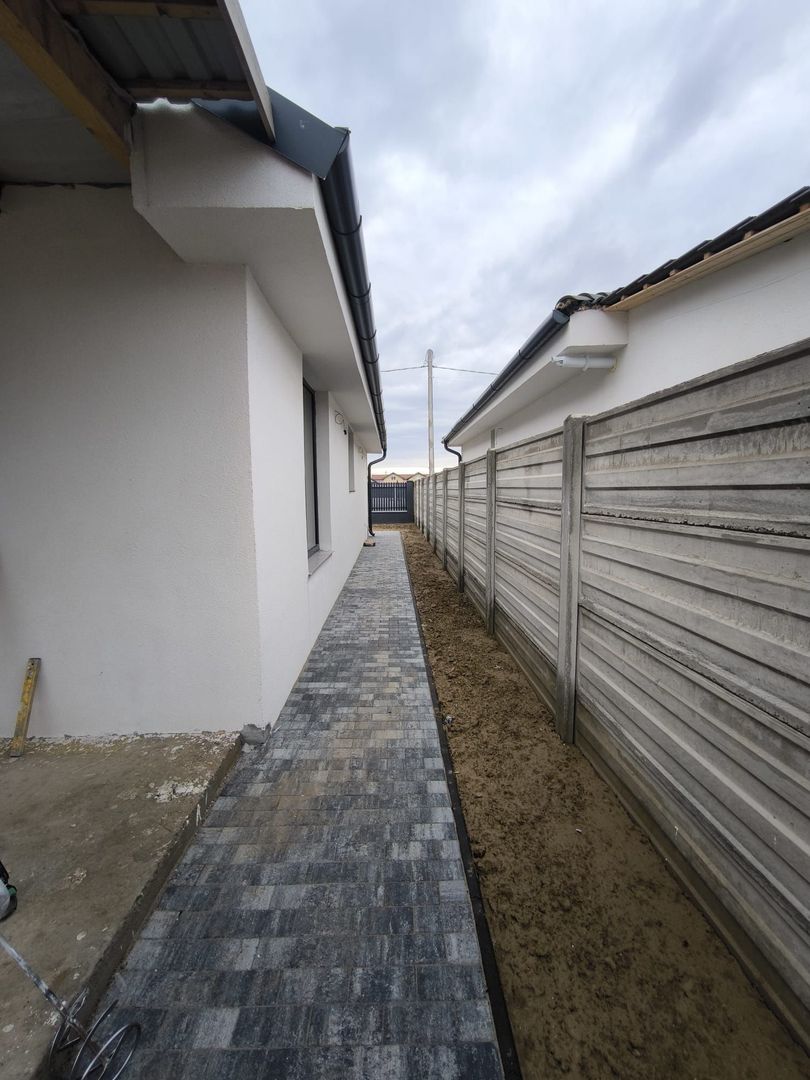 CASA NOUA SUPERBA IN NOJORID BIHOR 4 CAMERE - Poză 3