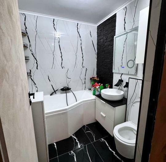 Apartament 3 camere Parc Tineretului, centrală, 2 băi, metrou, prima închiriere - Poză 12