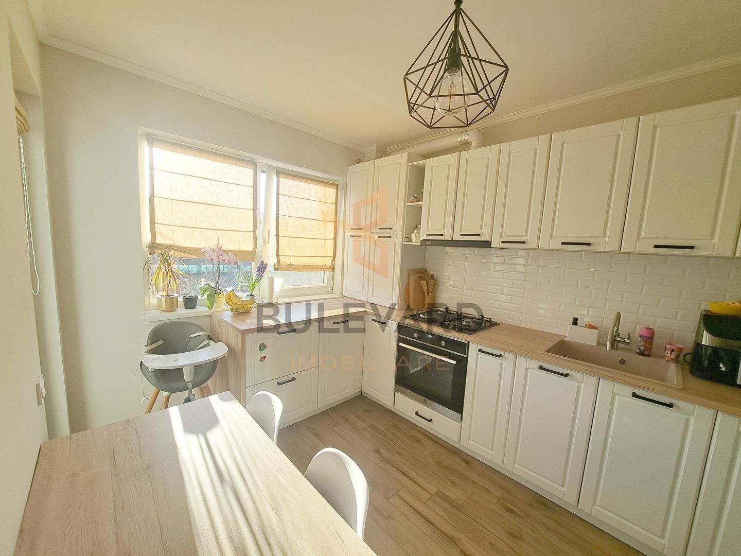 Comision 0! Apartament 3 camere decomandate, la cheie, in imobil tip vila! - Poză 8