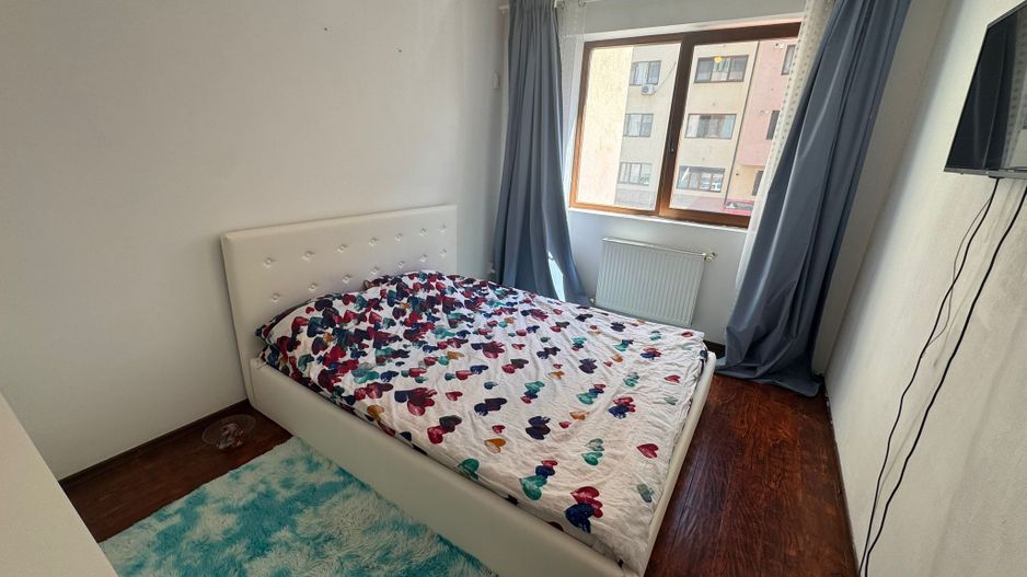 Cartierul Latin 3 camere P/4 Centrala 78mp - Poză 1