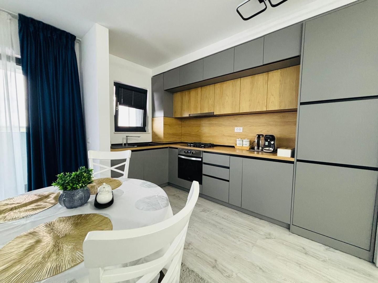 Apartament 3 camere | Avanera | Parcare subterană | 550 € / luna - Poză 1
