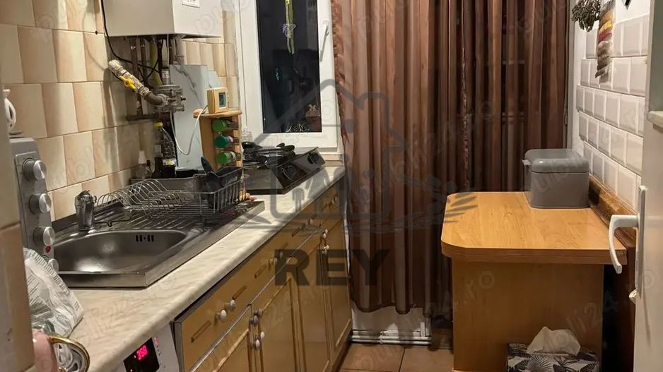 Vand apartament 2 camere Str. Nicolae Iorga/Oștirii/Mihai Viteazul - Poză 7