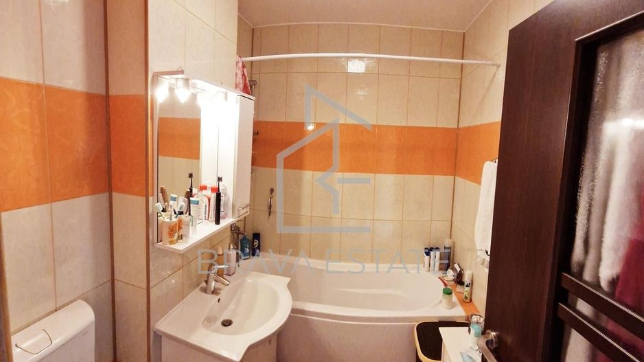 Apartament 3 camere, 2 balcoane, parcare, zona Urușagului. Florești - Poză 5