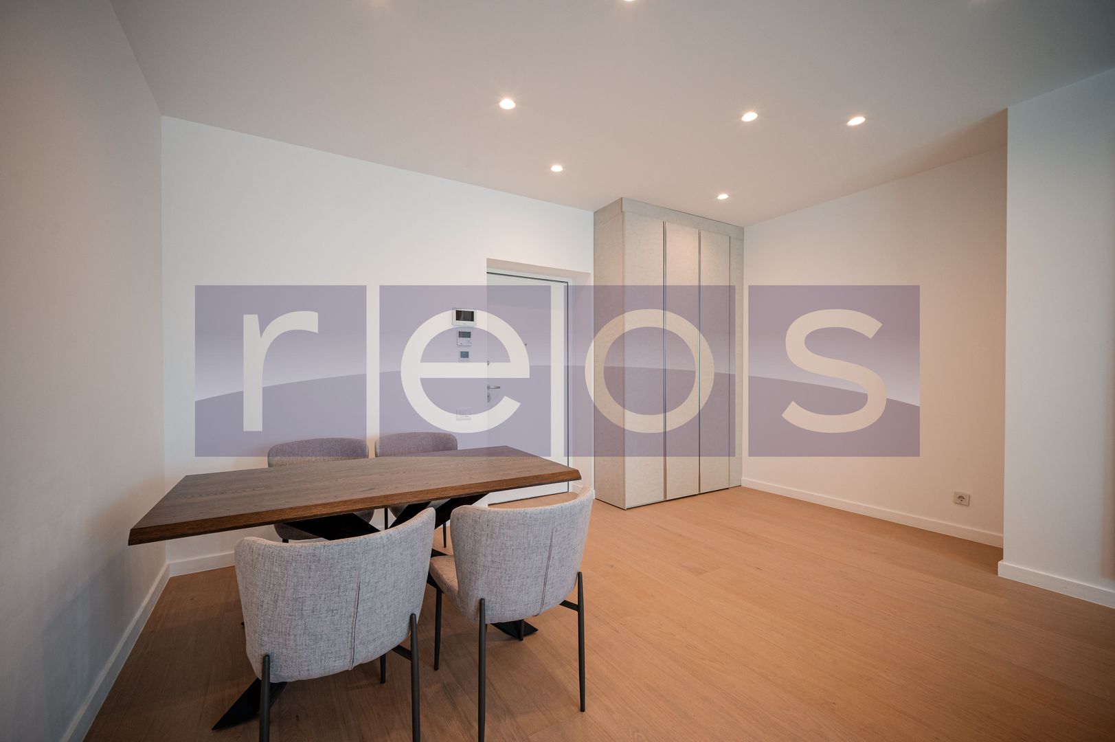 INCHIRIERE 3CAMERE | AVIATIEI TOWER | UTILAT MOBILAT LUX | LOC PARCARE - Poză 3