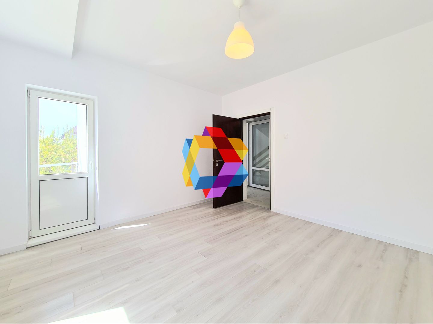 Spatiu comercial de închiriat Brasov - 150 mp # plus-imo.ro - Poză 3