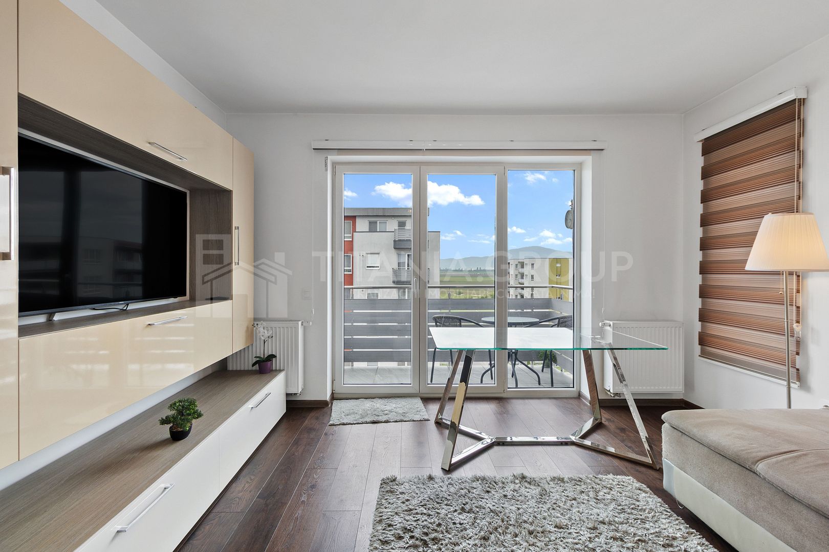 REZERVAT  Apartament 2.5 camere, 65 mp, parcare+boxa, preluare regim hotelier - Poză 2