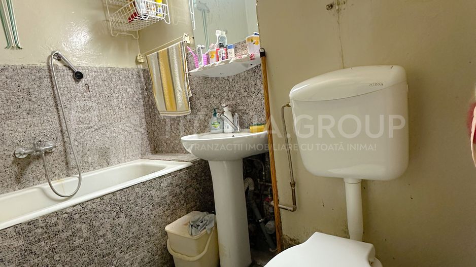 Garsonieră de vânzare în Bd. Victoriei cu vedere spre Tampa - Poză 6