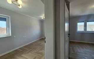 Casa gata de mutare,  finisata, curte mare amenajata Selimbar - Poză 20