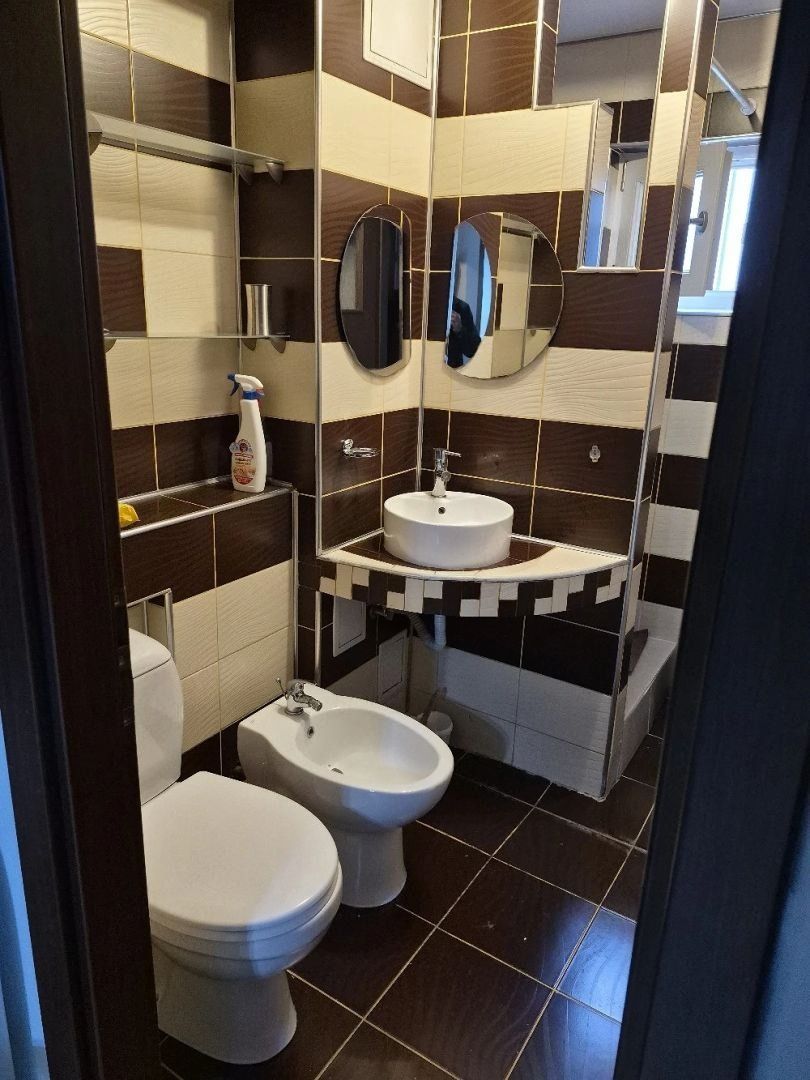 Apartament 2 camere zona 1 Mai - Poză 4