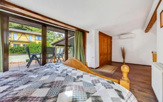 Casa pe 3 niveluri | Terasa cu priveliste | 3 parcari | Pozitie centrala - Poză 29