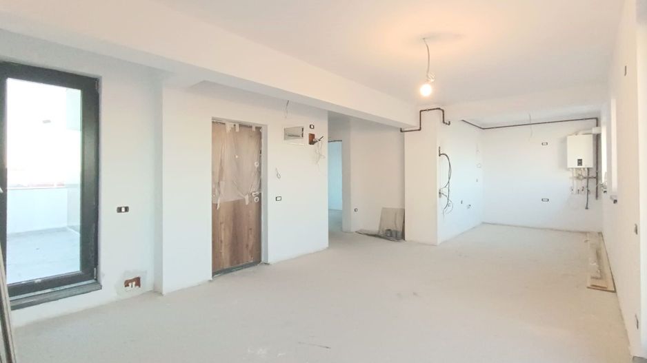 Vanzare penthouse 3 camere zona Straulesti apropae de  Lidl - Poză 1