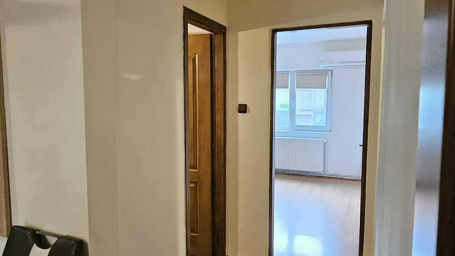 Soarelui | 3 Camere | Decomandat | Centrala proprie | 2 bai | - Poză 7