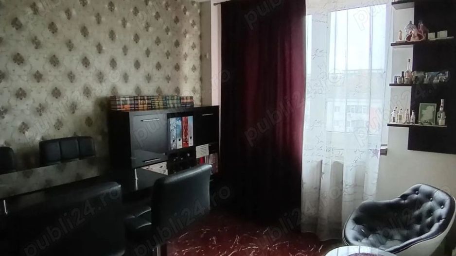 Apartament 3 camere, intre Bld. Obregia si Emil Racovita. Loc de parcare - Poză 3