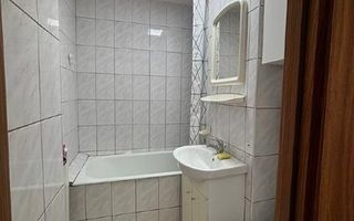 Apartament 2 camere renovat de inchiriat in zona Lujerului - Poză 10