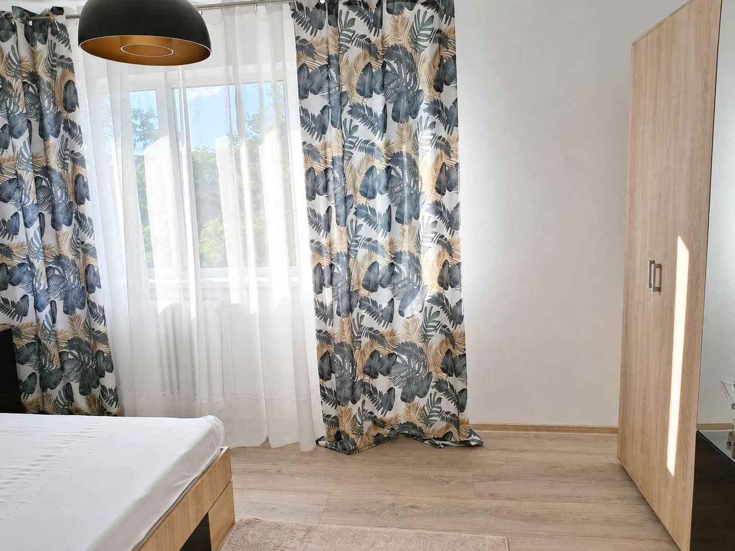 Apartament RENOVAT 2 camere SD 50 mp Podu Ros 380 euro - Poză 2