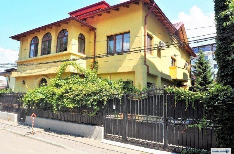 BRASADAS închiriază vila 6 cam Calea Mosilor. - Poză 1