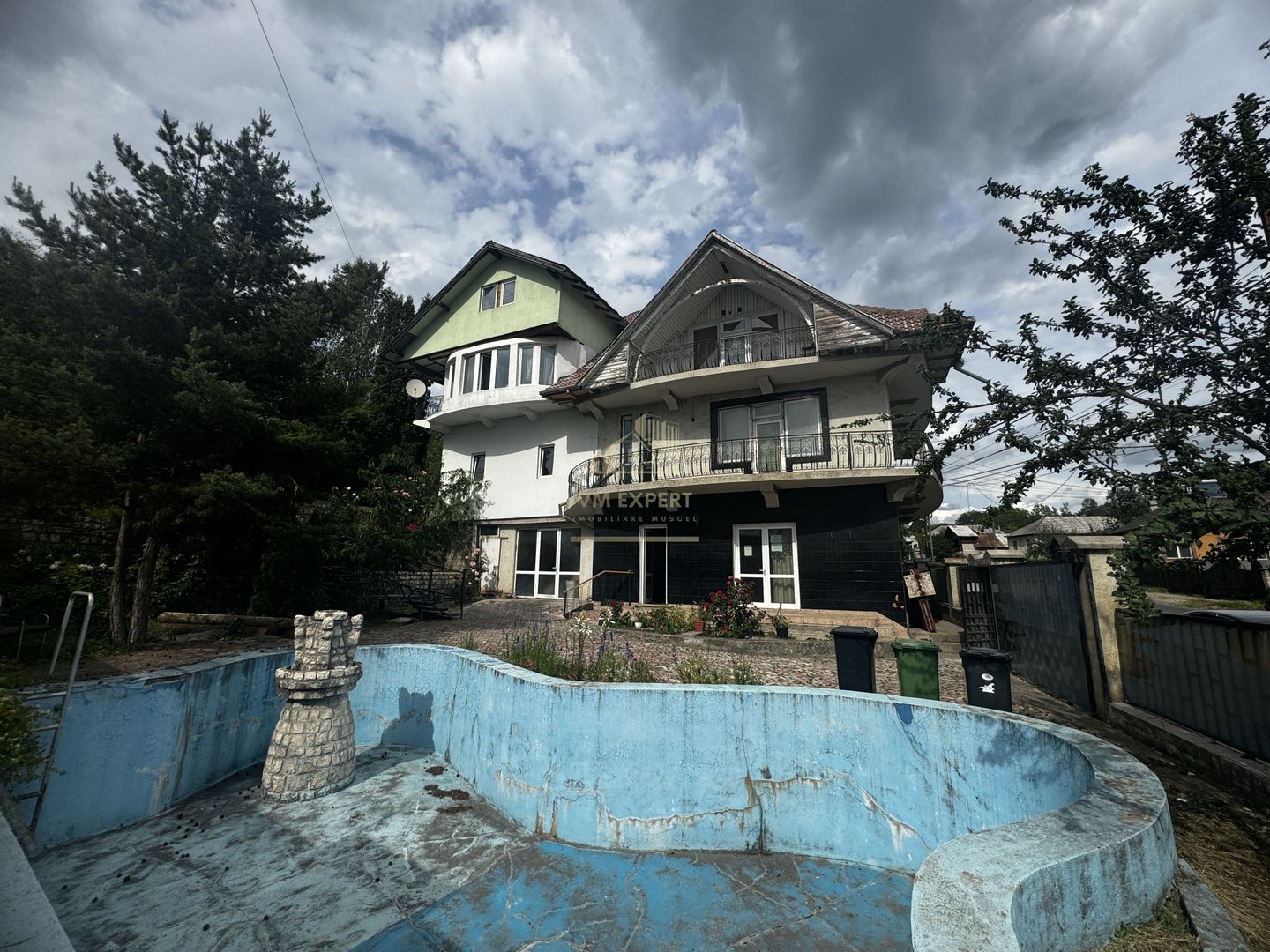 VILA - PENSIUNE CU RESTAURANT + SI TEREN 6406 MP, VALEA MARE PRAVAT, - Poză 27