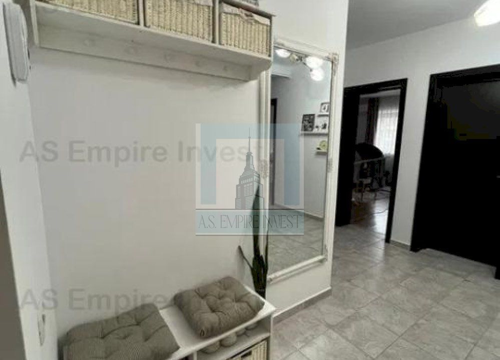 Ap 3 camere mobilat-utilat - zona Subcetate - Poză 2