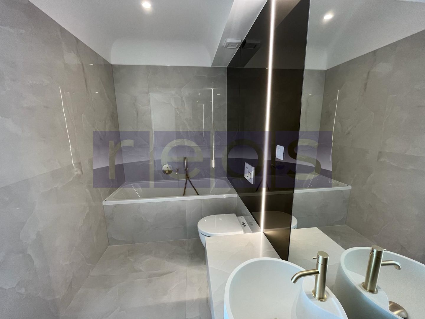 VANZARE 3 CAMERE DECOMANDAT | CORTINA NORTH - Poză 14