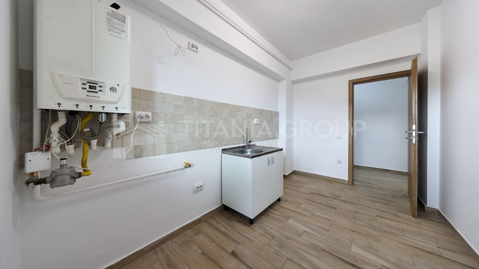 Apartament 3 camere decomandat, 2 bai, parcare, preluare chirias - Poză 13