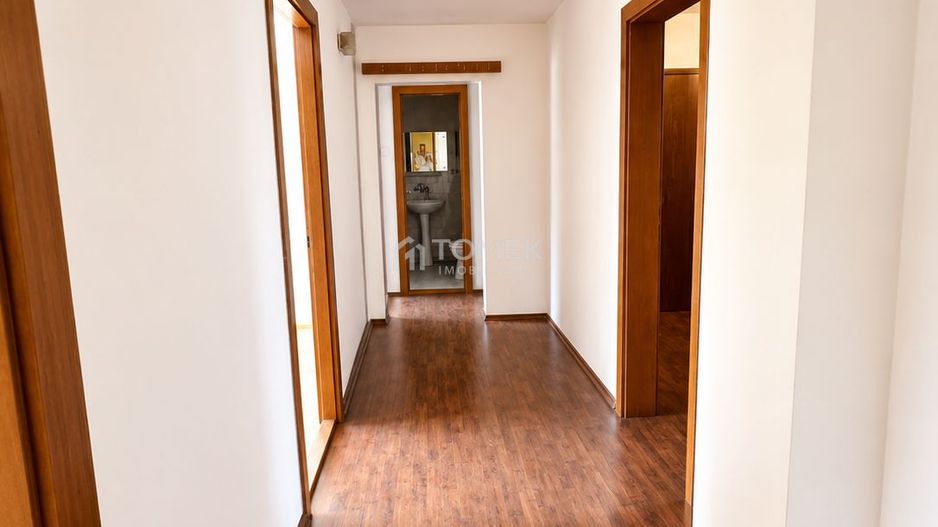 Apartament 4 camere suprafata mare zona Scriitorilor Brasov - Poză 3