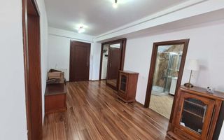 Apartament|4 camere | zona Calea Dumbravii | Lift | Parcare subterana - Poză 2