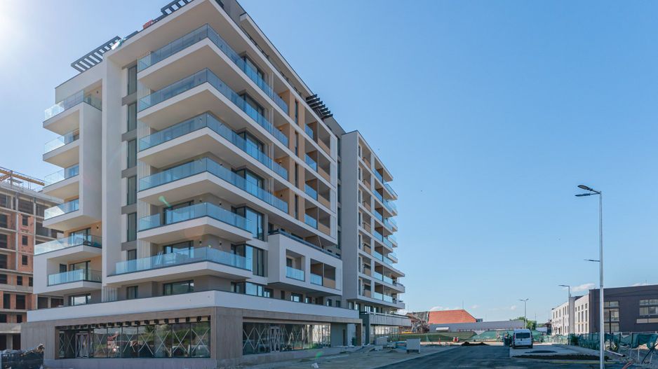 Apartament modern cu 2 camere și balcon generos | Zona Bartolomeu - Poză 1